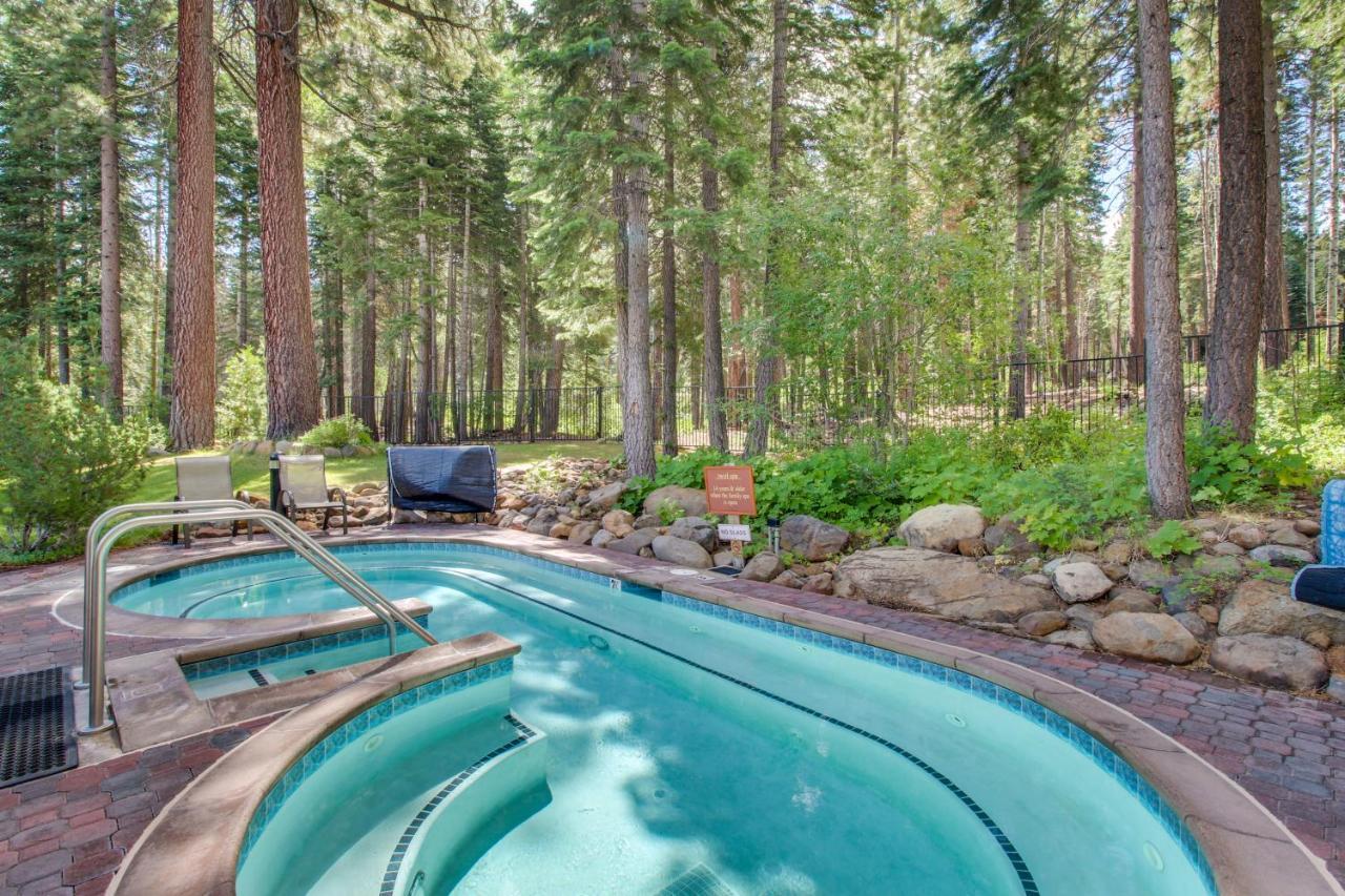 Cozy Condo In Ski Trails Truckee Kültér fotó