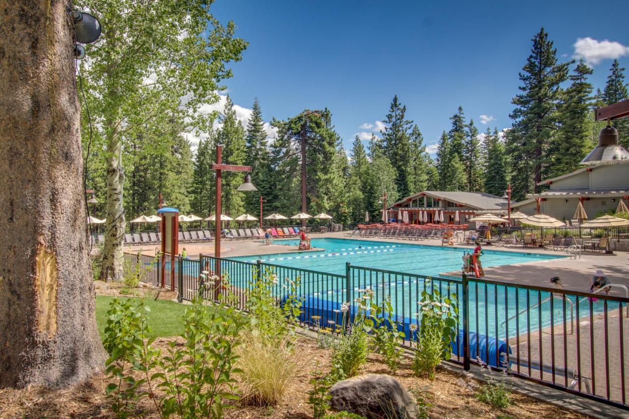 Cozy Condo In Ski Trails Truckee Kültér fotó