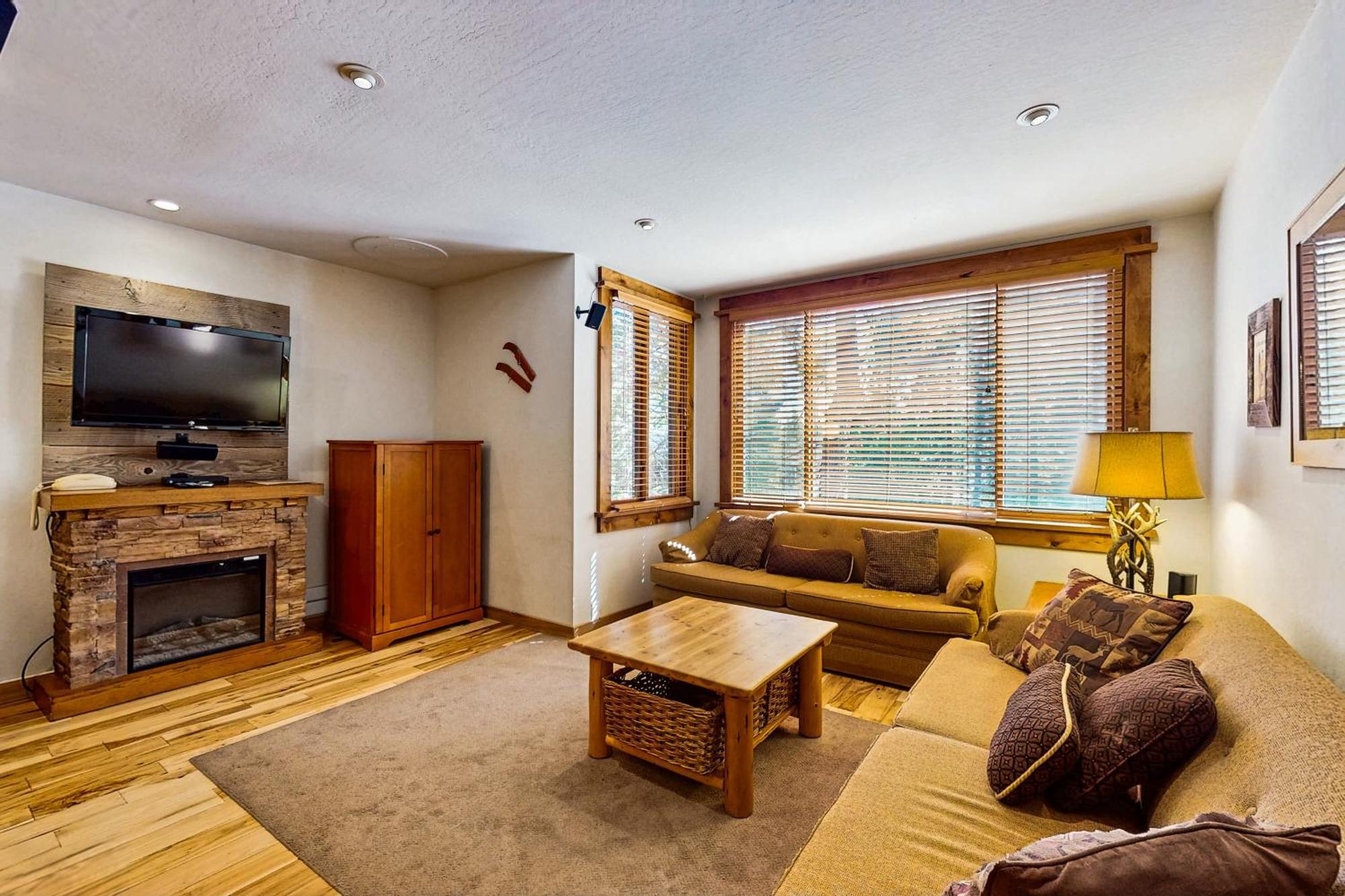 Cozy Condo In Ski Trails Truckee Kültér fotó